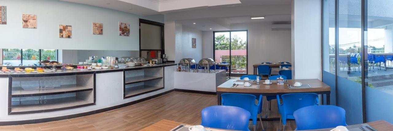 Pauraque Soho Hotel Dar es Salaam Bagian luar foto