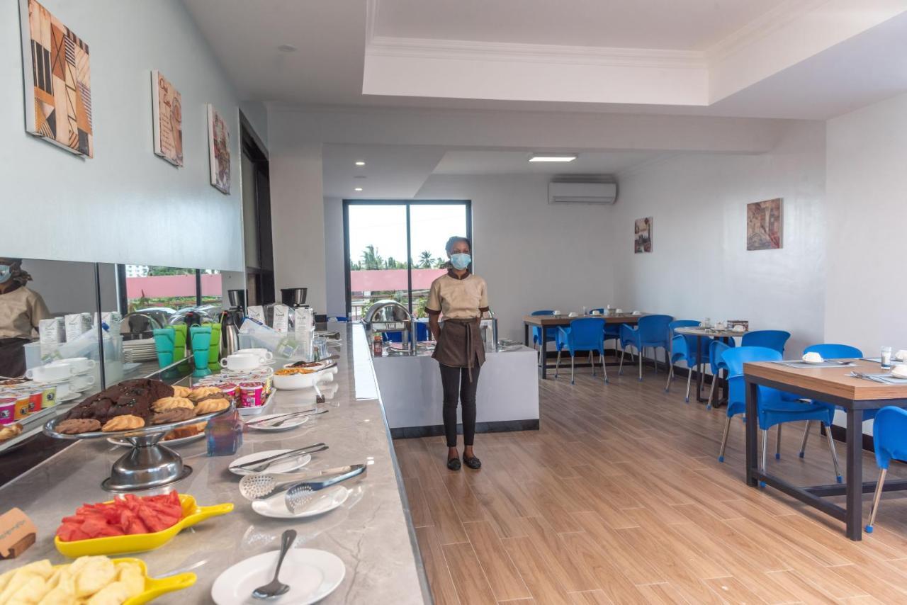 Pauraque Soho Hotel Dar es Salaam Bagian luar foto