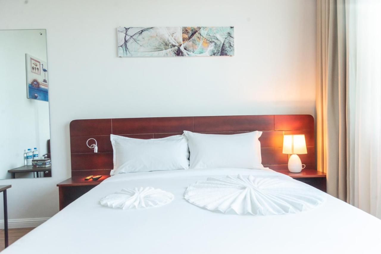 Pauraque Soho Hotel Dar es Salaam Bagian luar foto