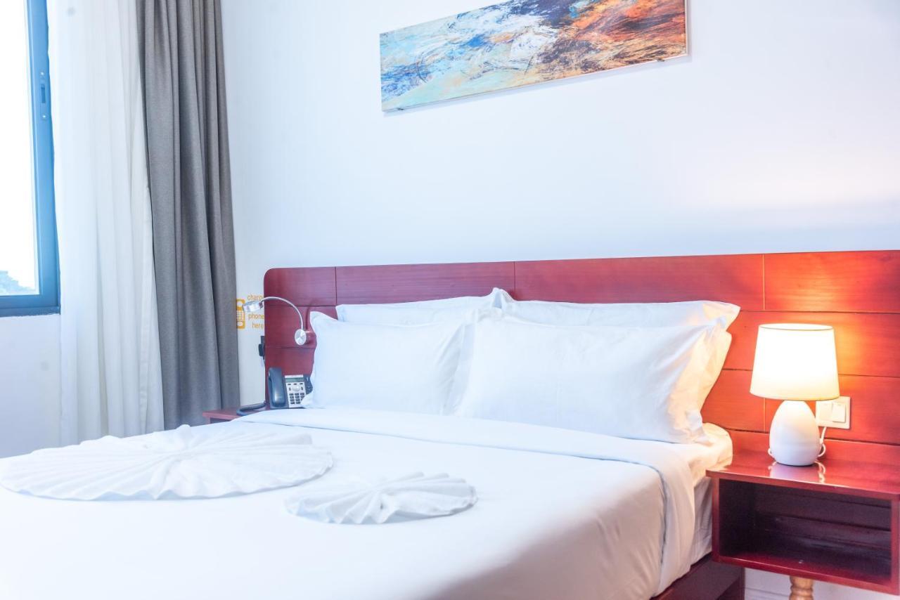 Pauraque Soho Hotel Dar es Salaam Bagian luar foto