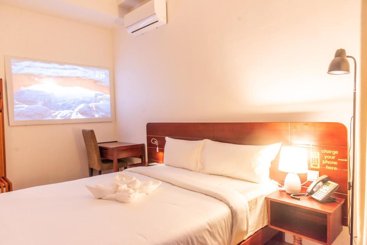 Pauraque Soho Hotel Dar es Salaam Bagian luar foto